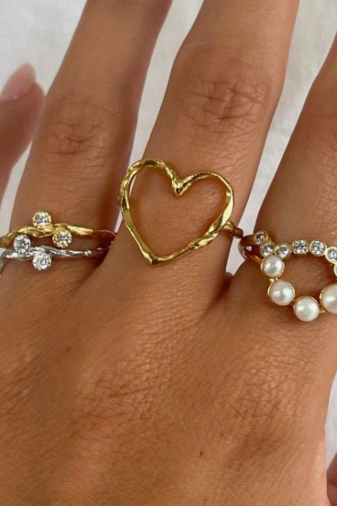 Funky Heart Ring - Gold - Stine A