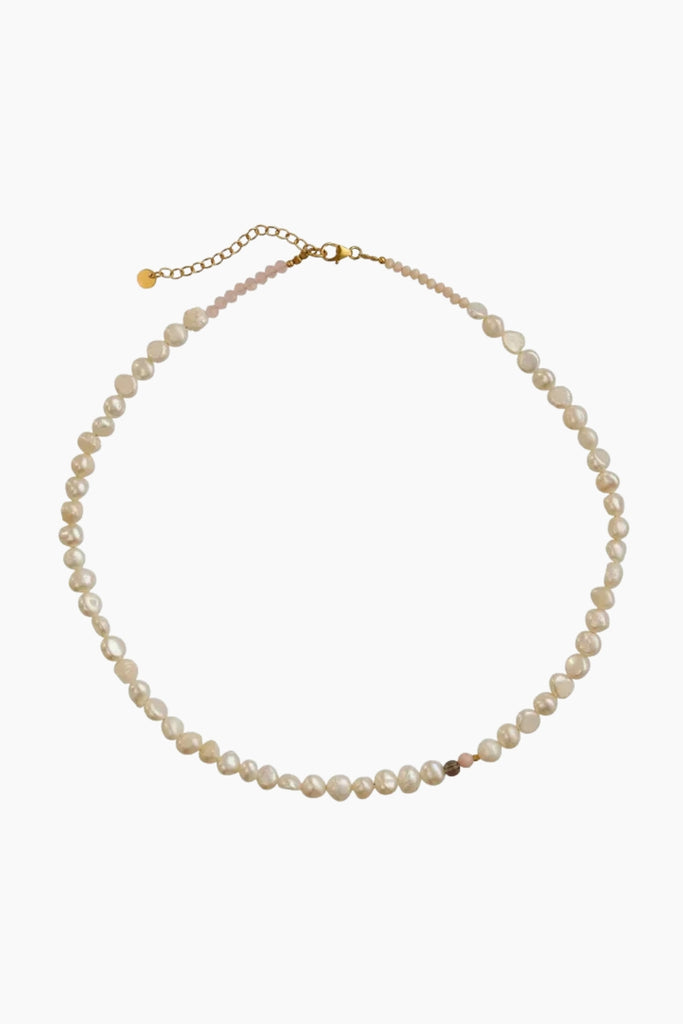 Pearly Necklace - Mocha - Stine A