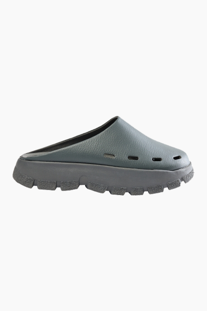 Trek Closed - Gunmetal - H2O