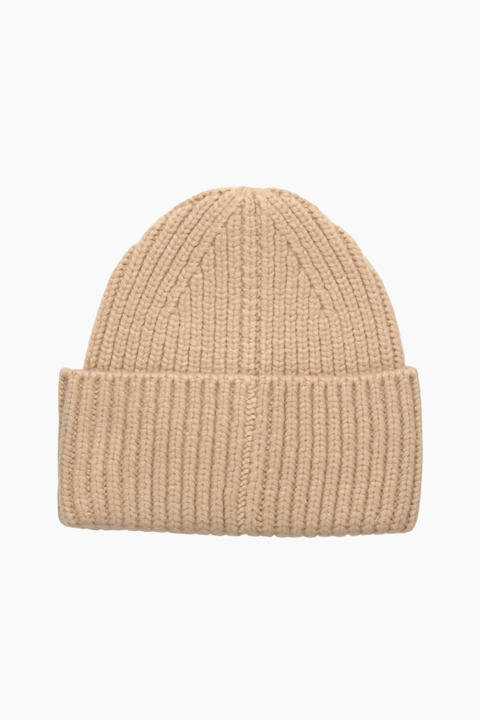 W Chunky Crafted Rib Beanie - White Pepper - UGG