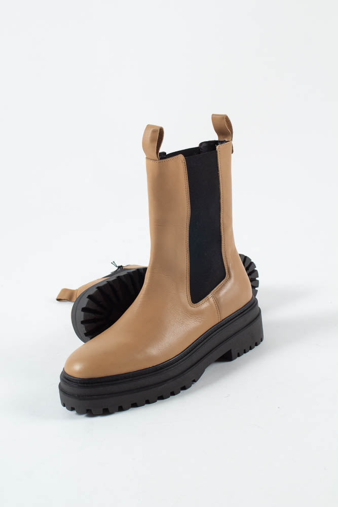 Catalina Chelsea Boot - Camel - Phenumb Copenhagen