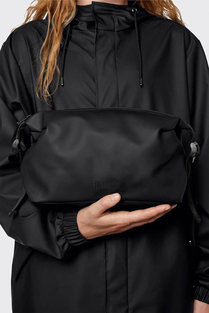 Weekend Wash Bag - Black - Rains