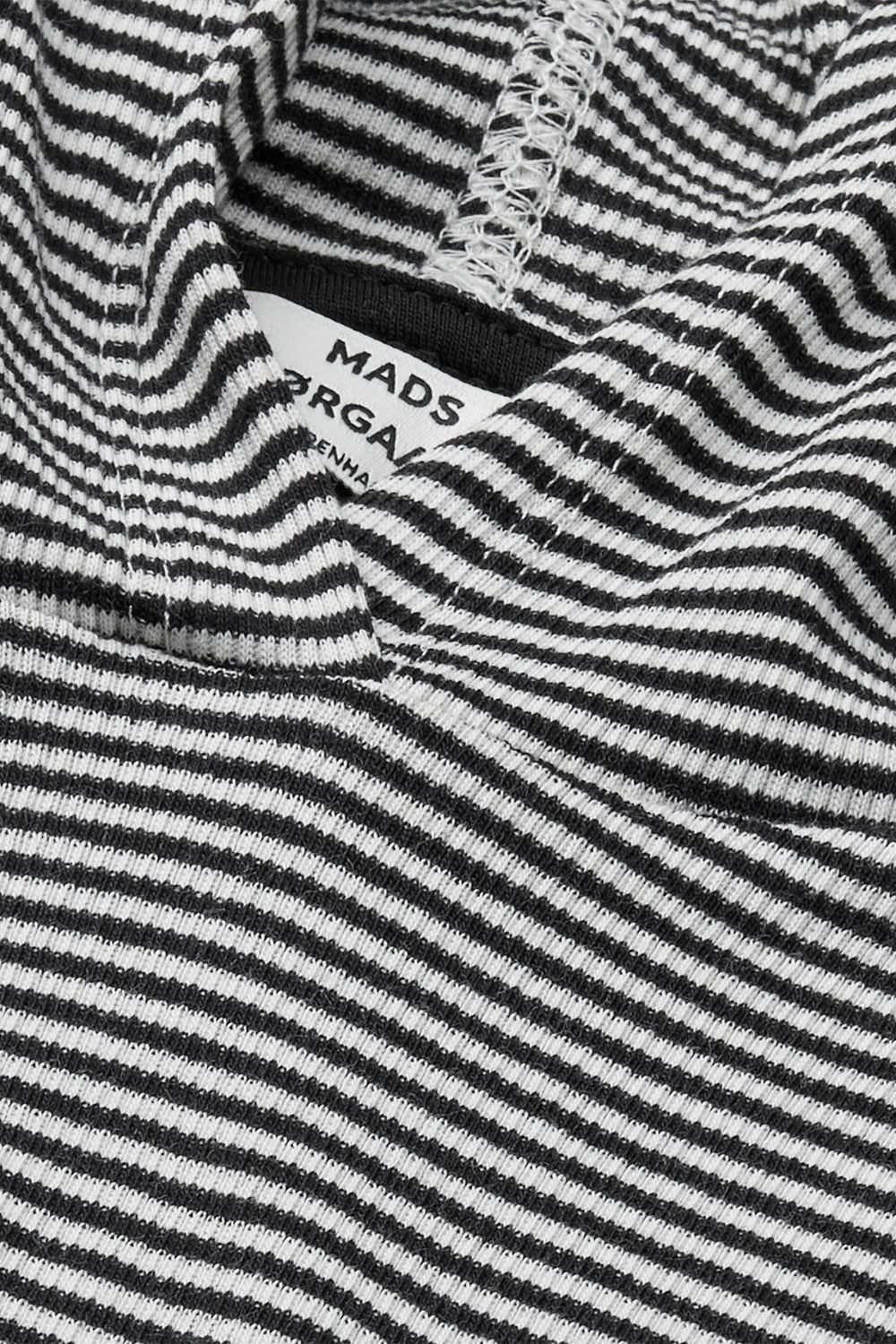 2x2 Cotton Stripe Tilla Hood - Black/Vanilla Ice - Mads Nørgaard