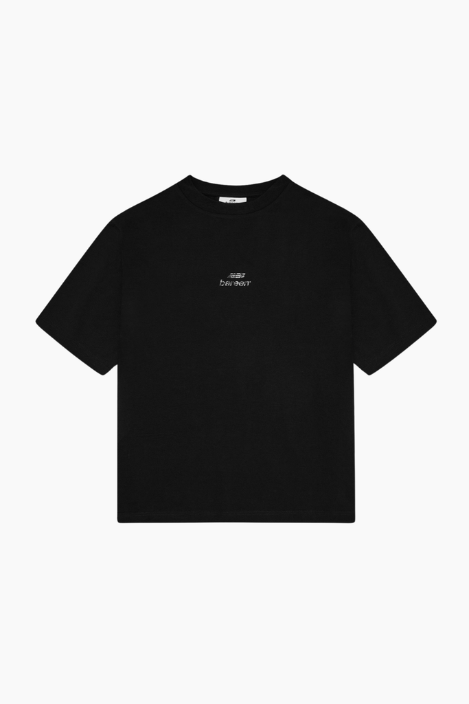 AW26 Logo Box Fit - Black - Bareen