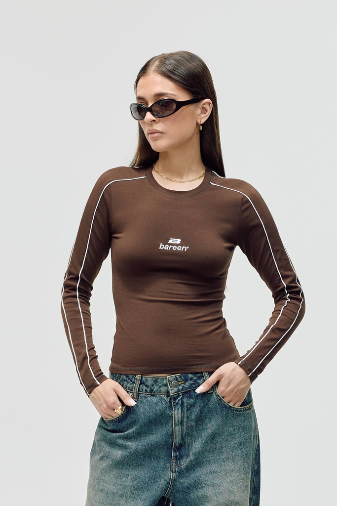 AW26 Logo Stretch Long Sleeve - Brown - Bareen