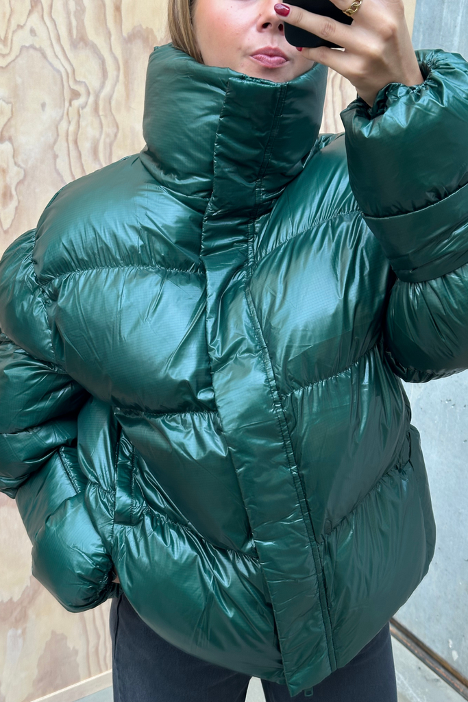 Active Collar Jacket - Pine Green - Oval Square