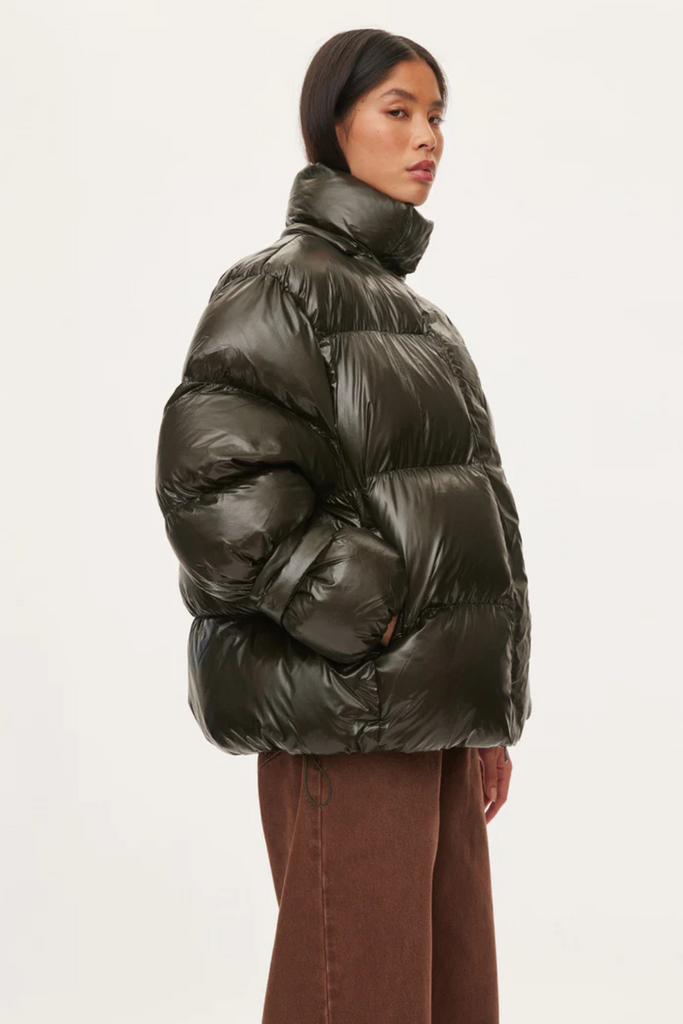 Active Hood Jacket - Dark Army - Oval Square