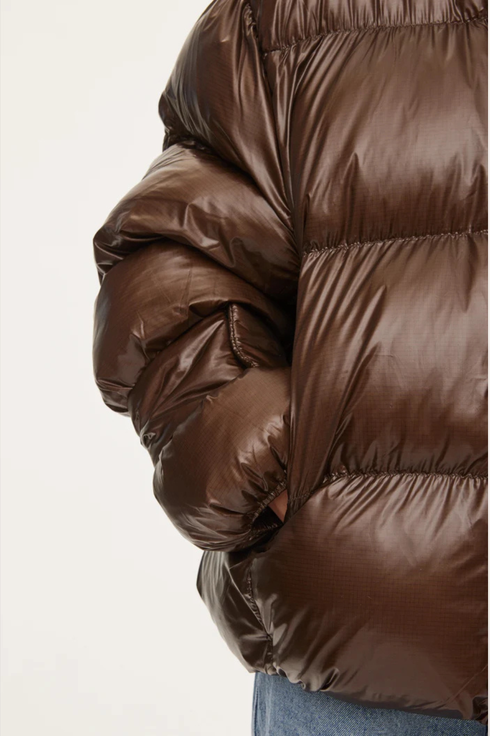 Active Hood Jacket - Dark Oak - Oval Square