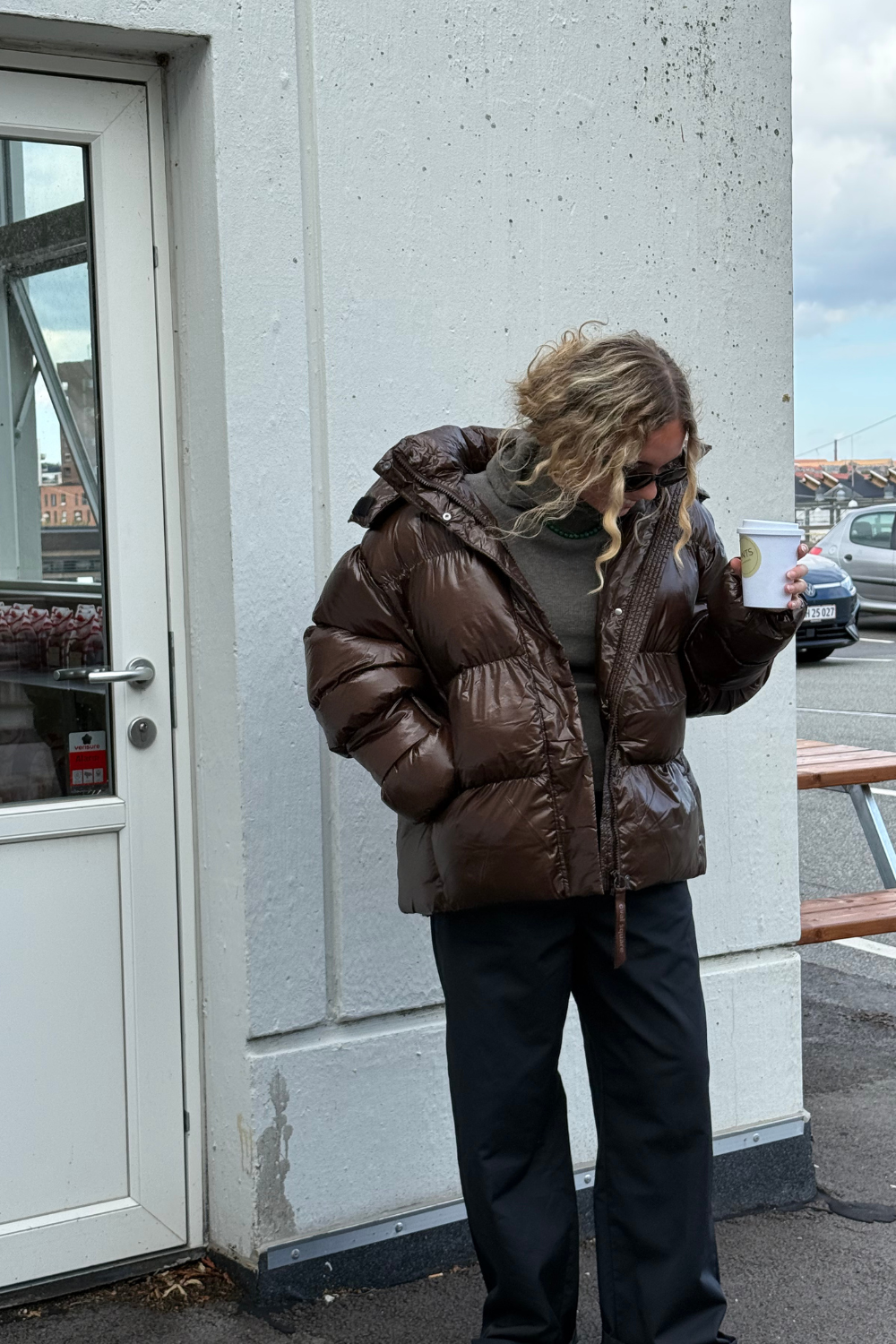 Active Hood Jacket - Dark Oak - Oval Square