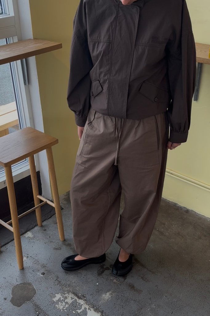 Ankers Balloon Pants - Light Brown - byQNTS