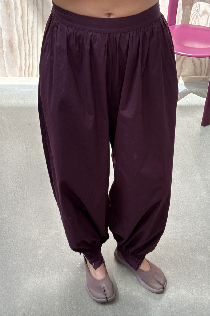 Balloon Pleated Pants - Zinfandel - ROTATE