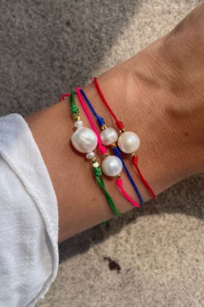 Baroque Pearl Berrie Bracelet - Grass Green Ribbon - Stine A