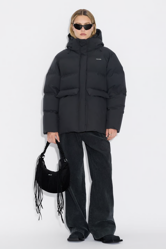 Besseggen Down Jacket - Black - Holzweiler