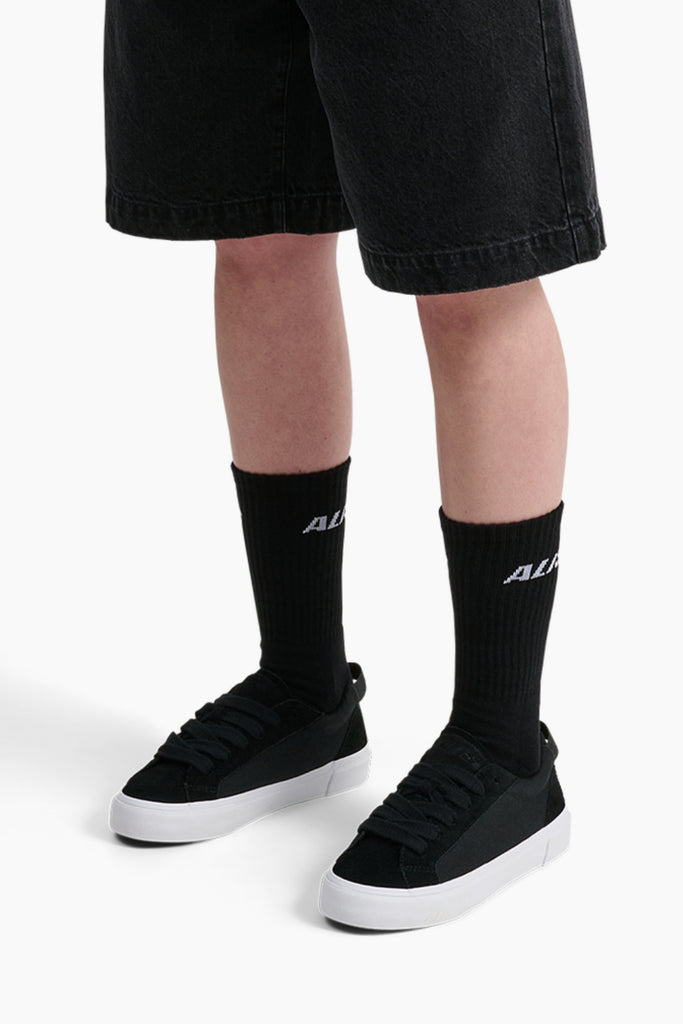 Birdy Essential Socks w/ Logo - Black - ALIS