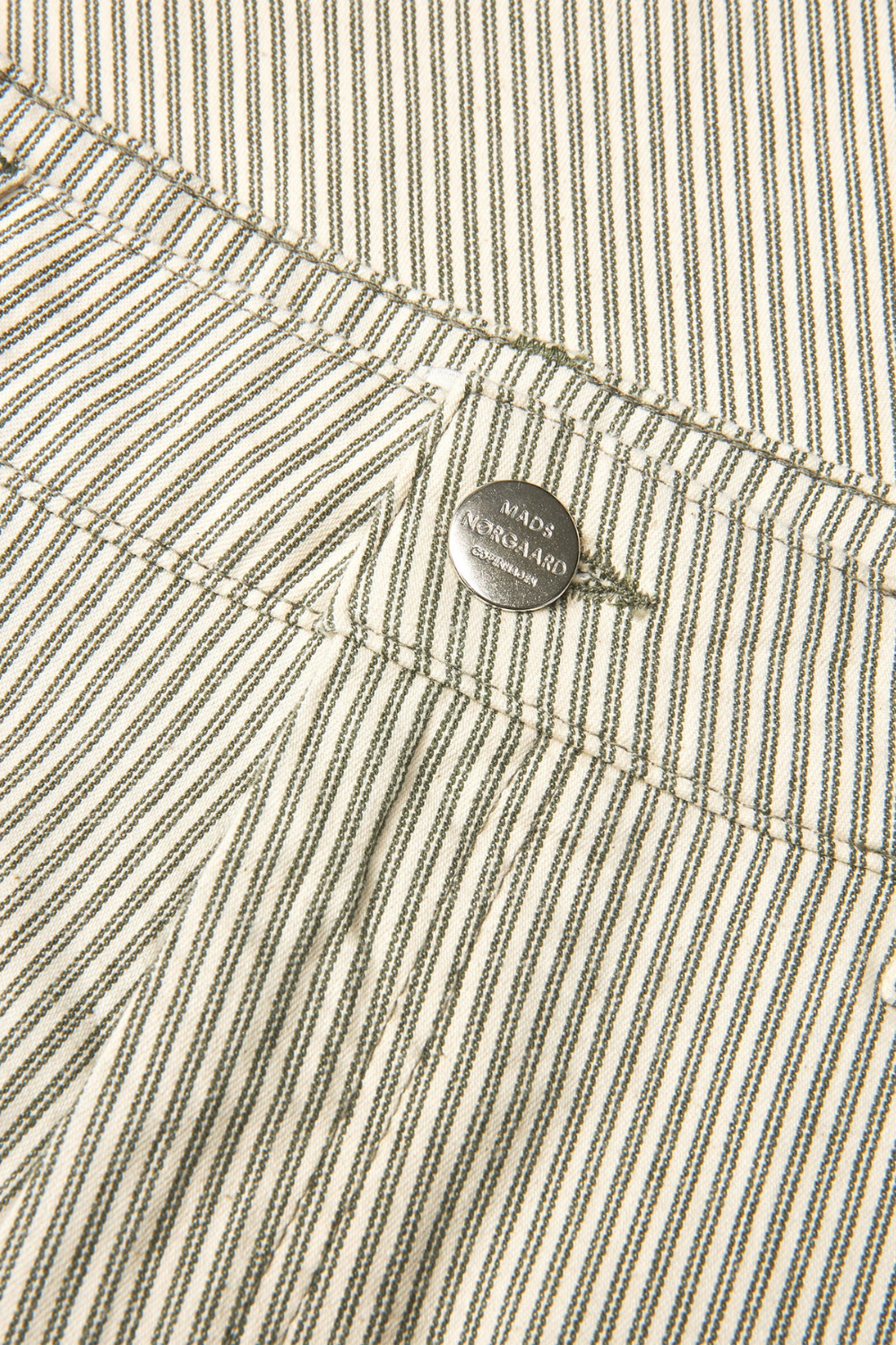 Bromi Palu Shorts - Four Leaf Clover/Whitecap - Mads Nørgaard