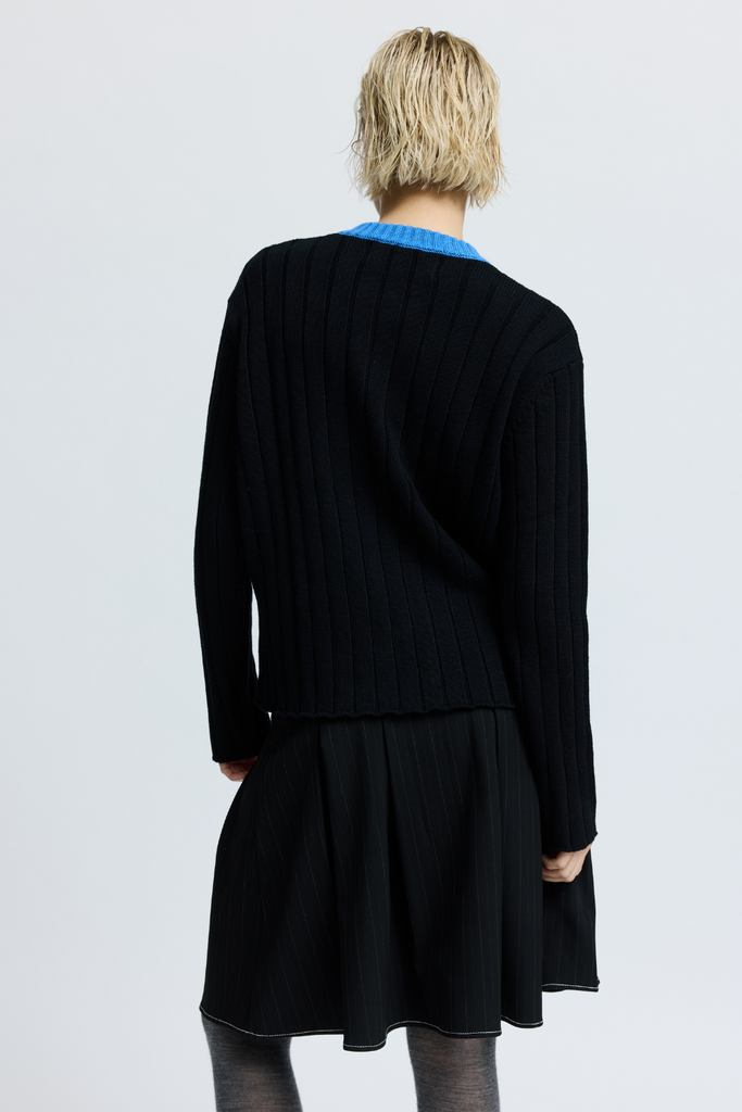 CollinRS Knit Pullover - Multi Black - Résumé