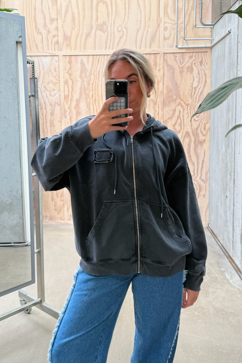 Compact Cotton Alpa Zip Hoodie - Asphalt - Mads Nørgaard