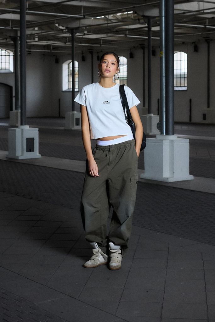 Cropped Women's Tee - White - Bareen