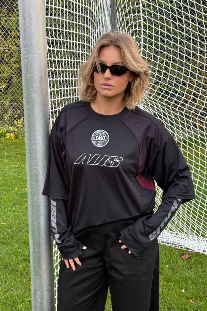 DBU-ALIS 26 Pregame Jersey Long Sleeve - Black - ALIS x Hummel