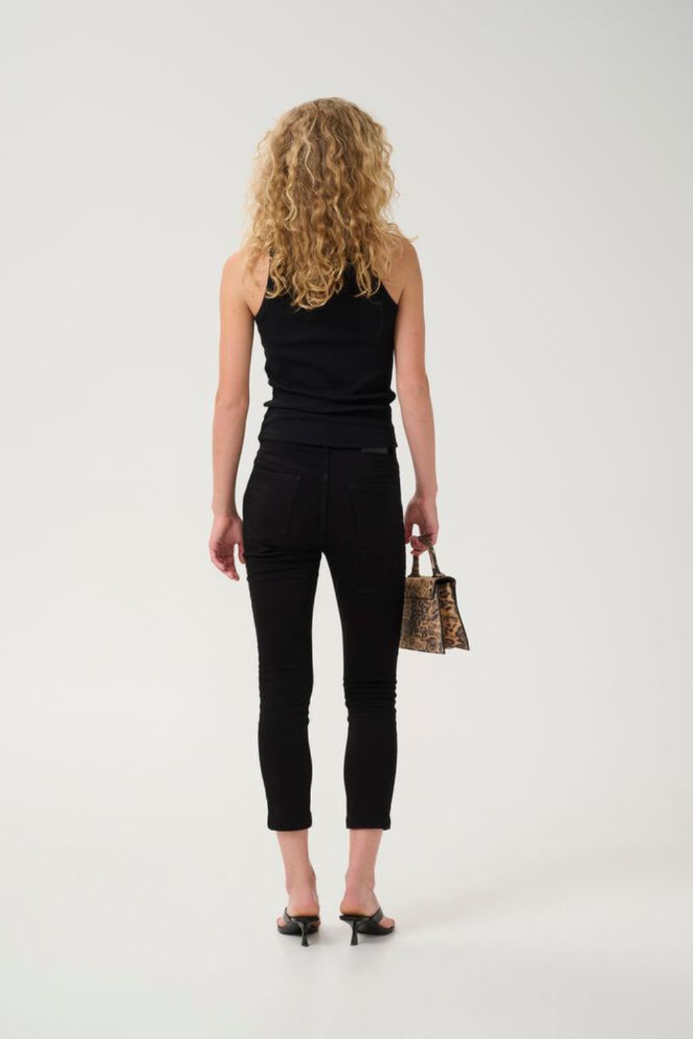 GZdrew Rhinestone Logo Tank - Black - Gestuz