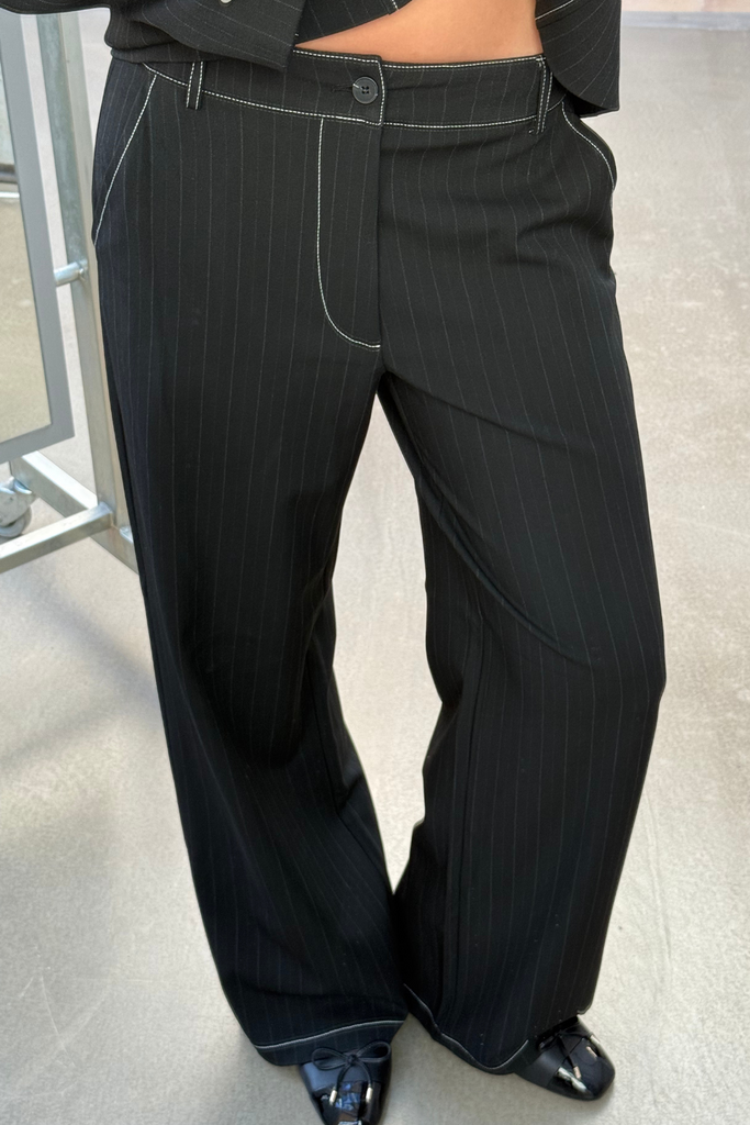 HedwigRS Pant - Black - Résumé