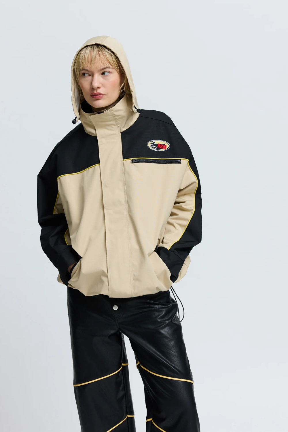 HesterRS Jacket - Sand - Résumé