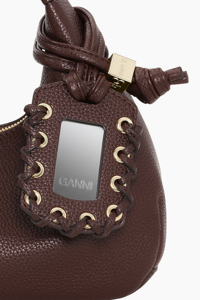 Hobo Mini Grained A7102 - Chicory Coffee - GANNI-3