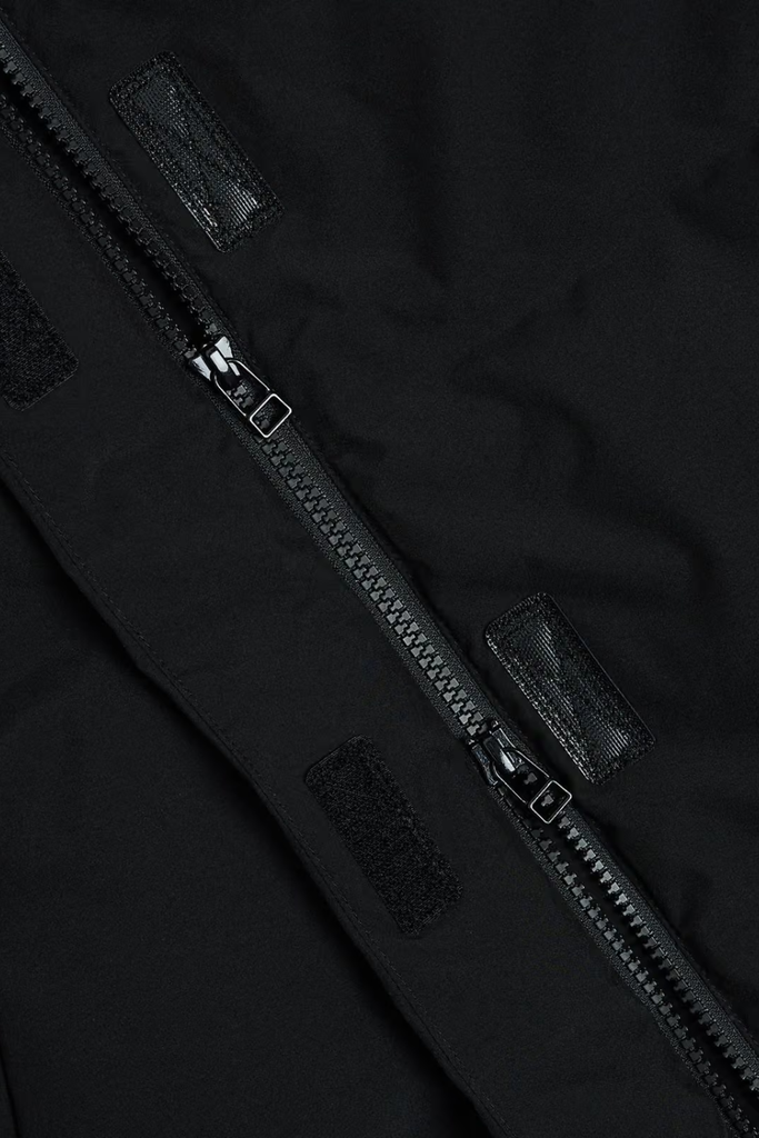 Besseggen Lt Short Jacket - Black - Holzweiler
