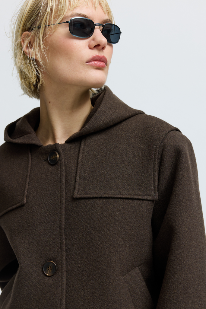 HubertaRS Jacket - Brown - Résumé