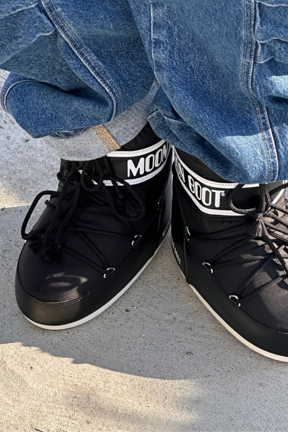 Icon Low Nylon Boots i Black fra Moon Boot - QNTS