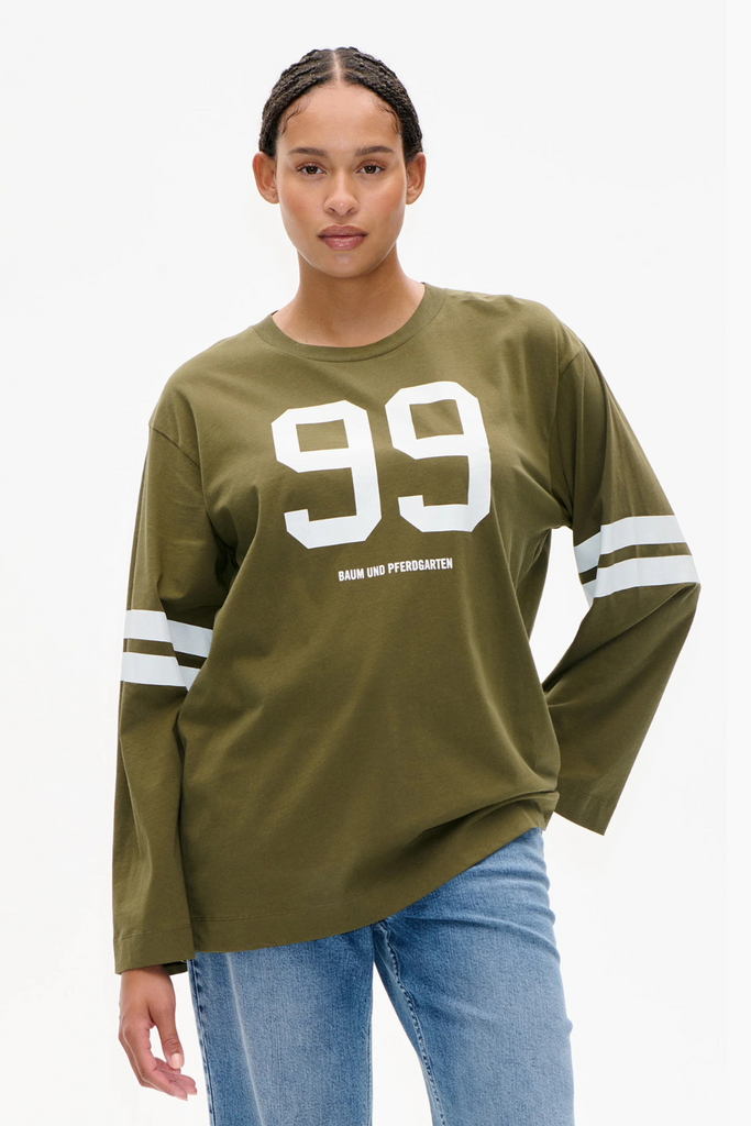 Jeevana Top - Ivy Green 99 - Baum und Pferdgarten