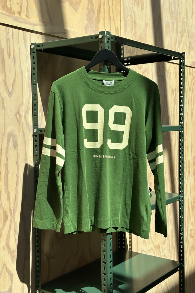 Jeevona Top - Garden Green 99 - Baum und Pferdgarten