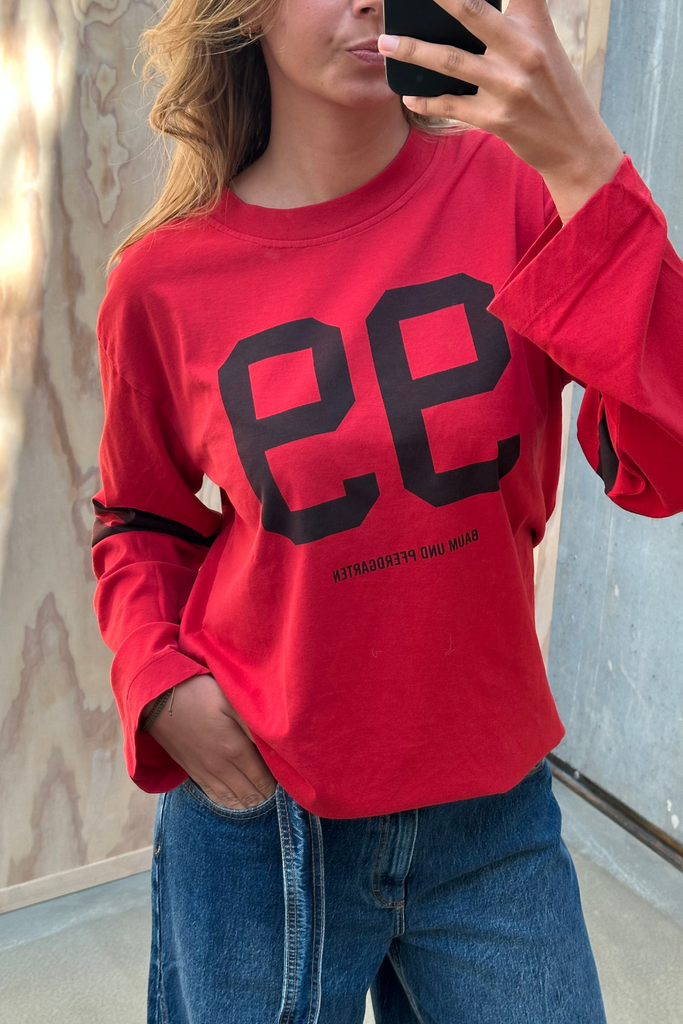 Jeevona Top - Samba Red 99 - Baum und Pferdgarten