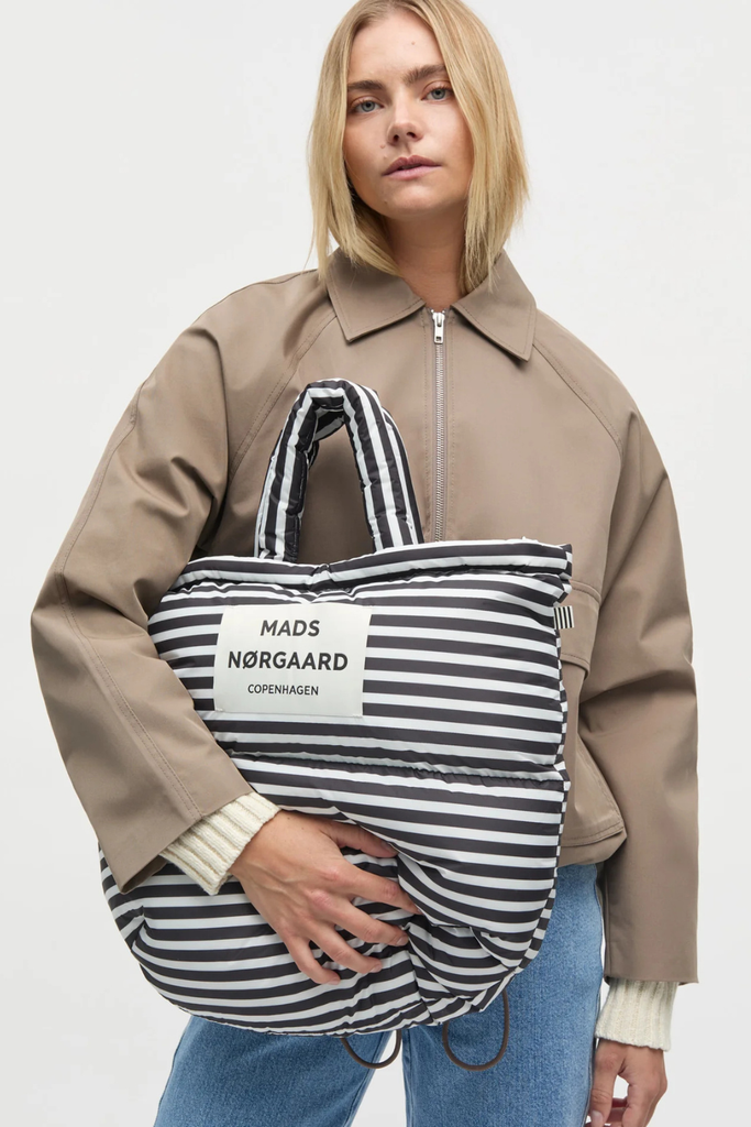 Light Ripstop Pillow Bag AOP - Black/White - Mads Nørgaard