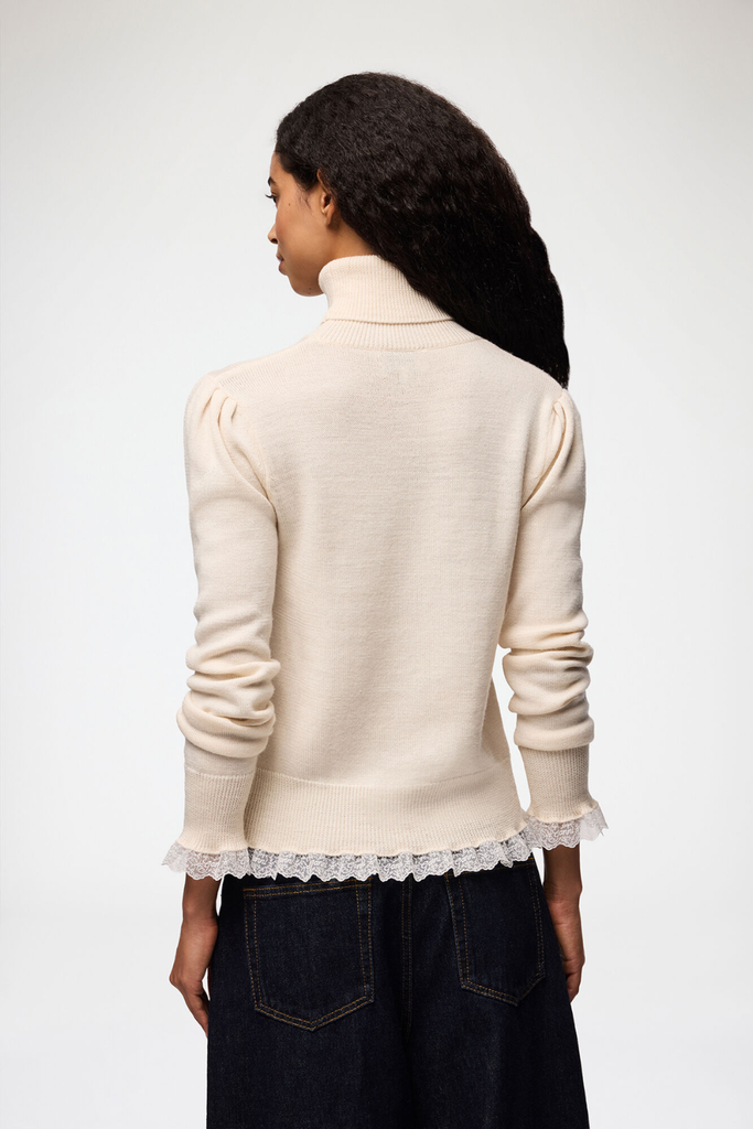 Merino Turtleneck w lace details A1150062 - Egret - GANNI