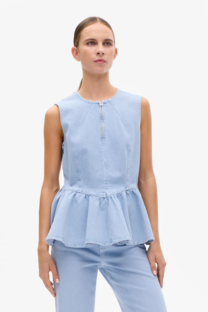 Merja Top - Light Denim Rinse - Baum und Pferdgarten