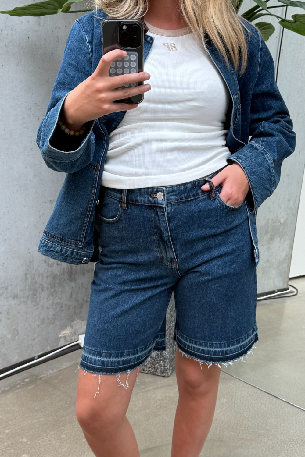 Nolie Shorts - Dark Blue Denim - Baum und Pferdgarten