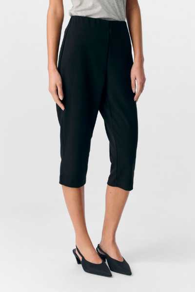 Objlisa MW Slim Capri Pants - Black - Object