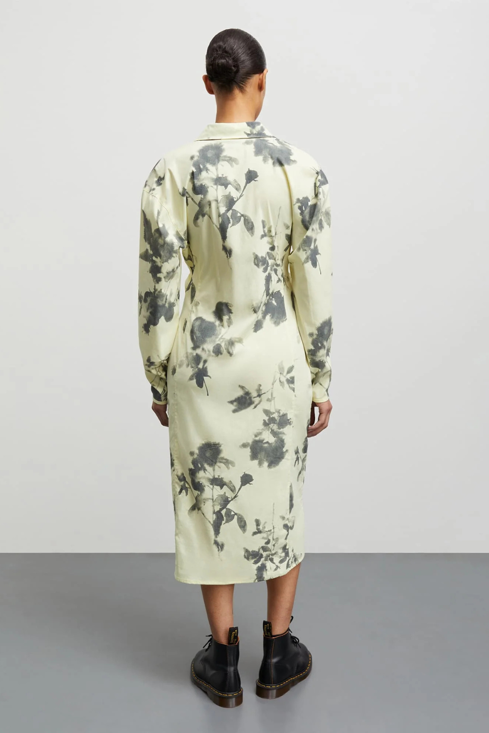 Poplinea Iris Dress AOP - Ink Flower AOP/ Tender Yellow - Mads Nørgaard-2