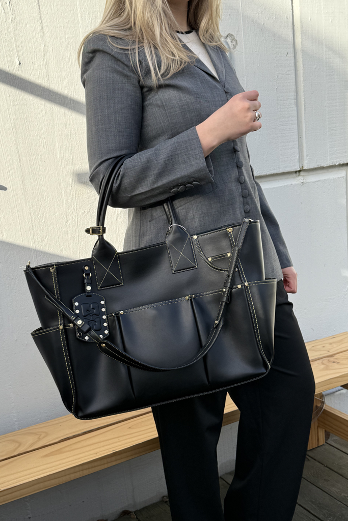 Posy B2110078 - Black  - GANNI