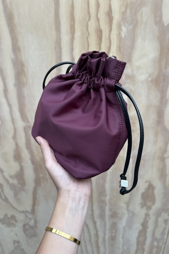 Pouch Nylon Ganni Logo B3010352 - Windsor Wine  - GANNI