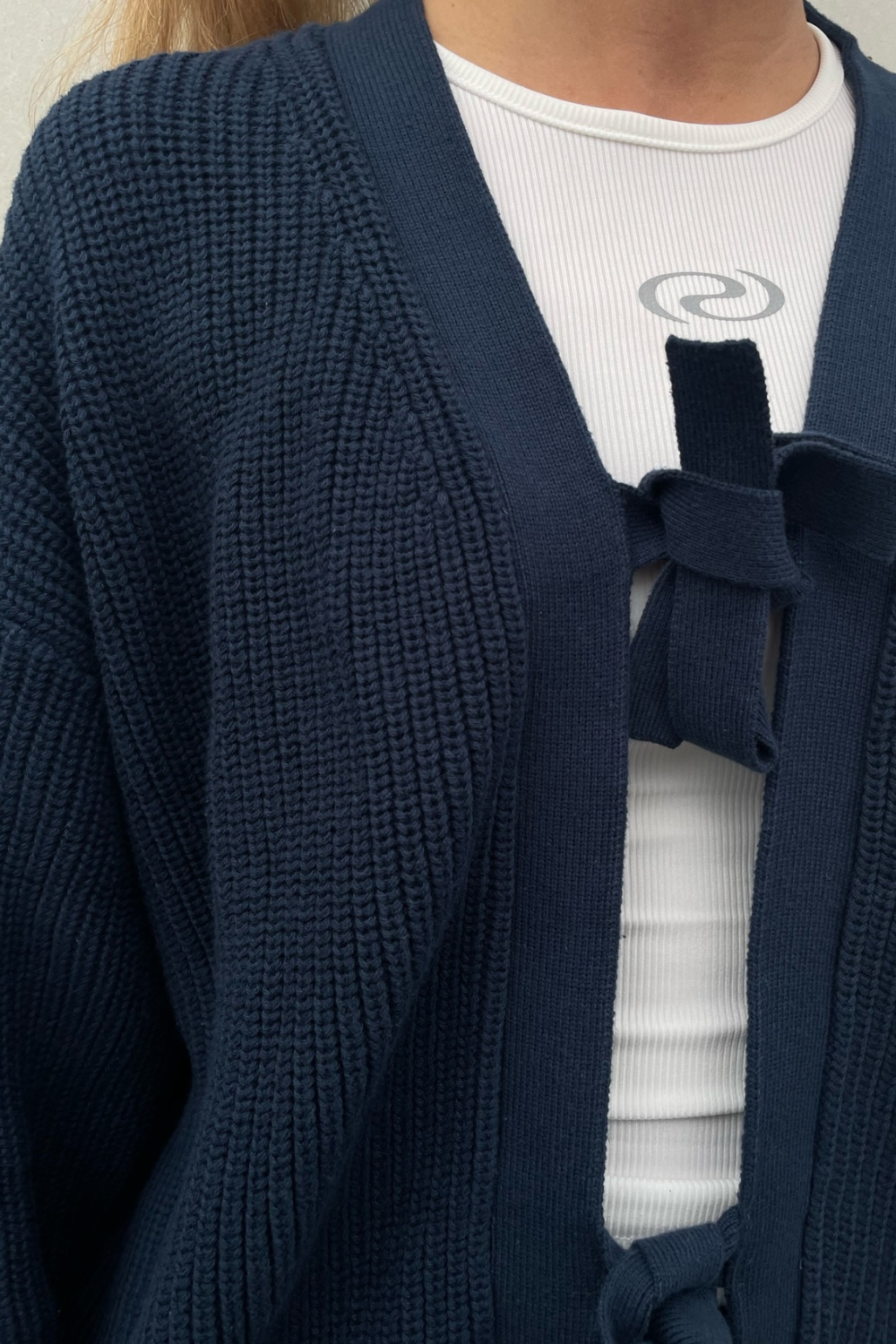 TheresaRS Knit Cardigan Navy - Pre Order Kopi 3f3f5fdb 3dc2 4119 Bb08 9cd1f1e65720 1800x1800 