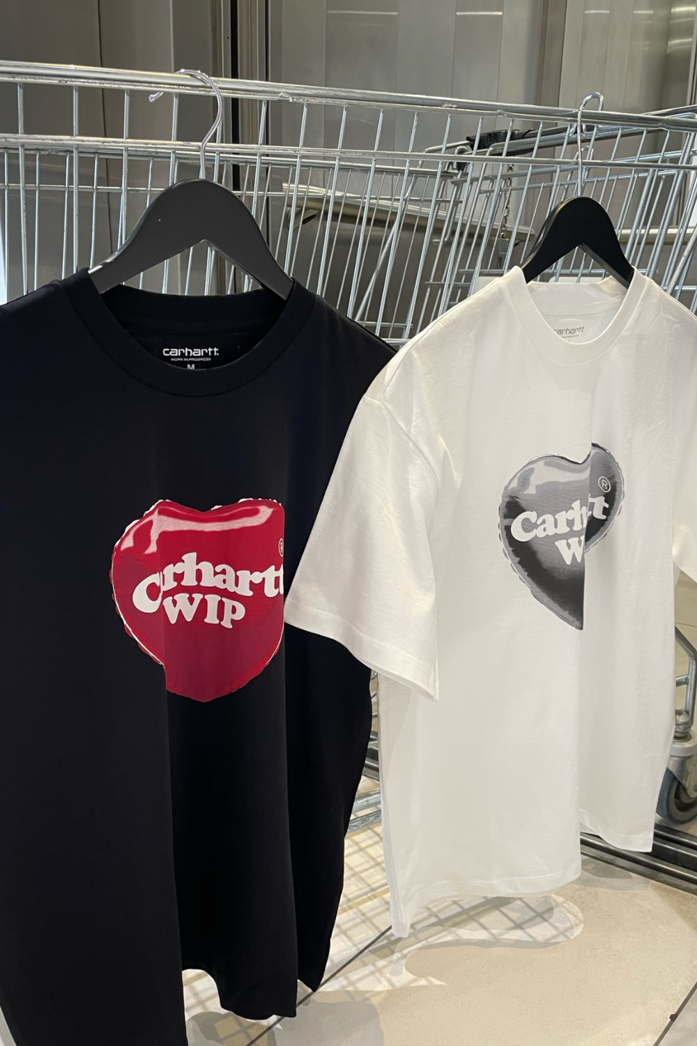 W' S/S Heart Balloon T-shirt - White - Carhartt WIP