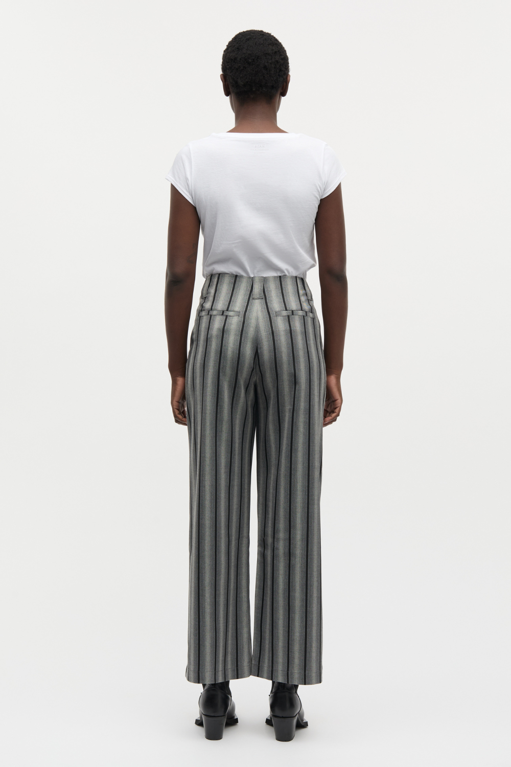 Saul Carla Pants - Pinstripe/Asphalt - Mads Nørgaard