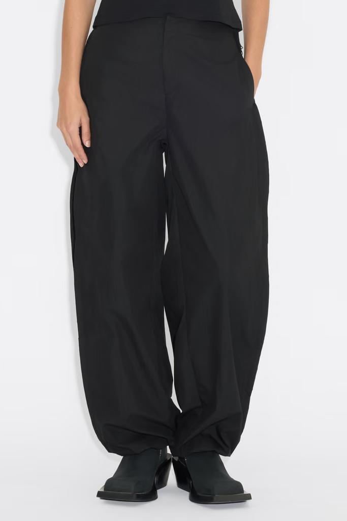Silja Trousers - Black - Holzweiler