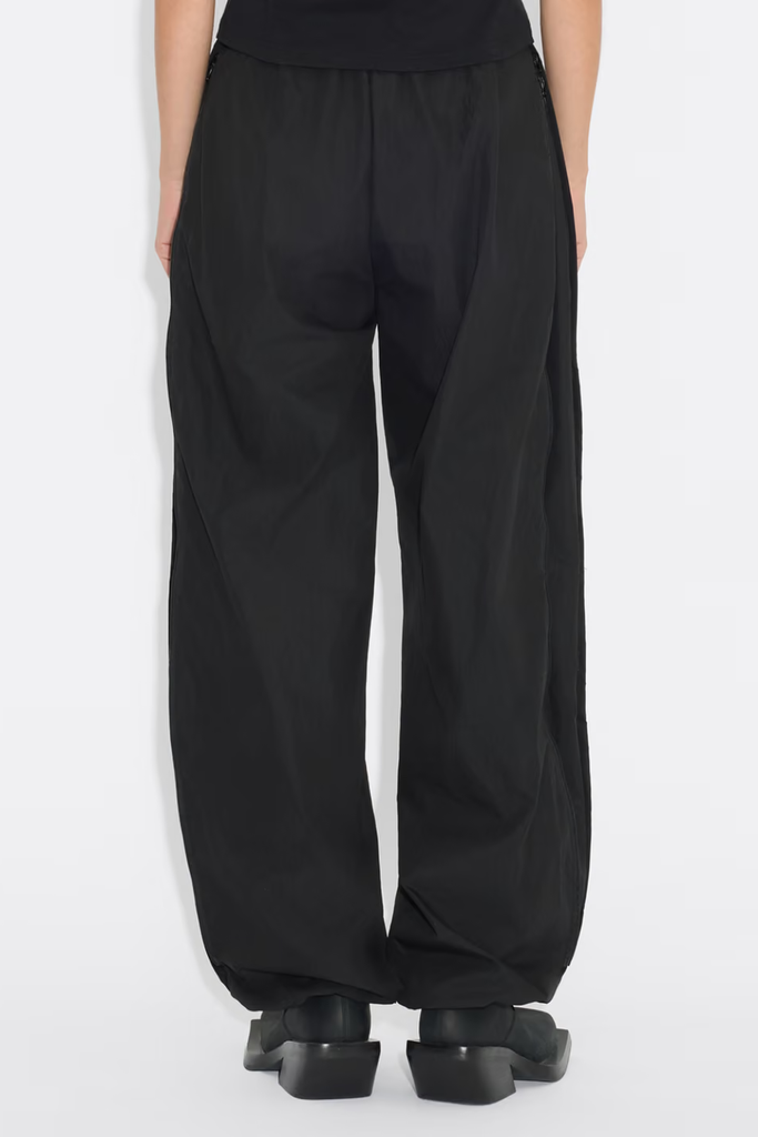 Silja Trousers - Black - Holzweiler