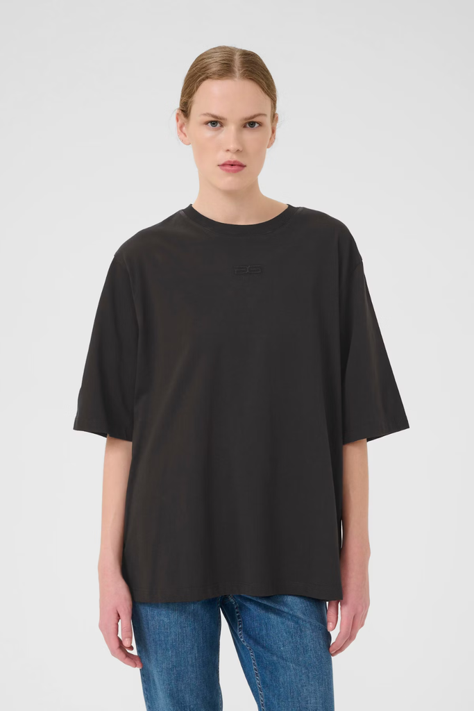 SimmaGZ Emb Tee - Black - Gestuz