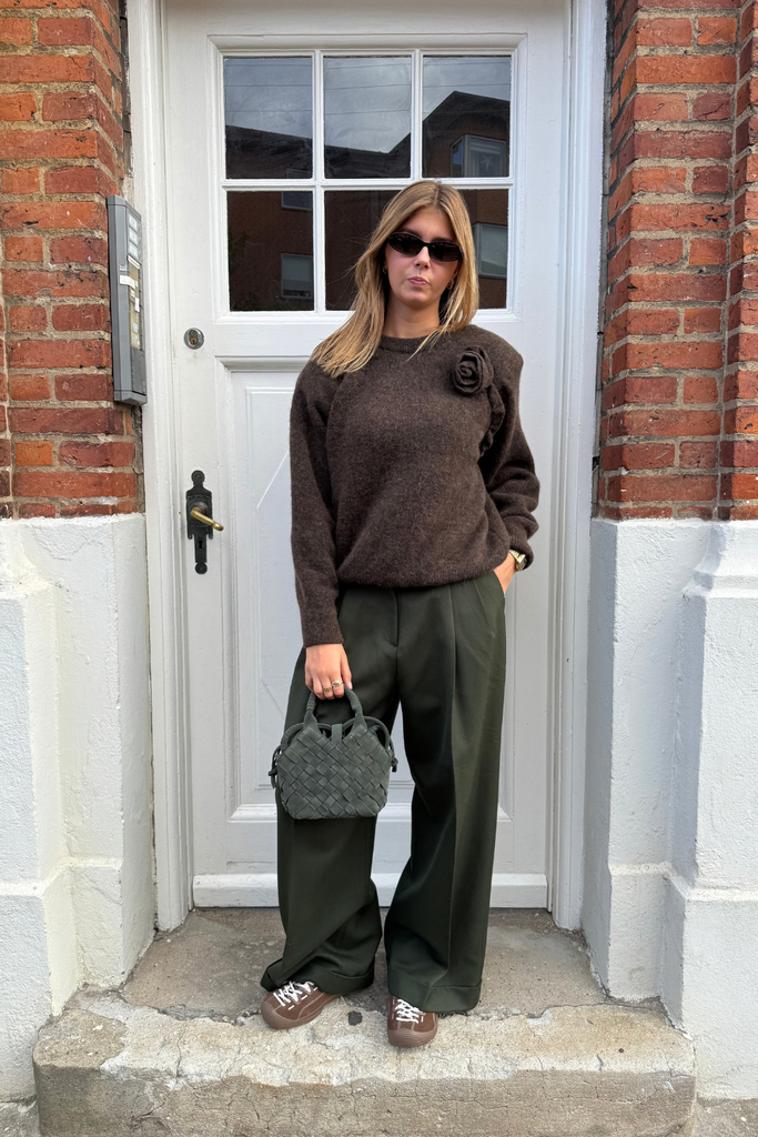 Single Wool Twill Oversized Pleated Pants - Kombu Green - GANNI