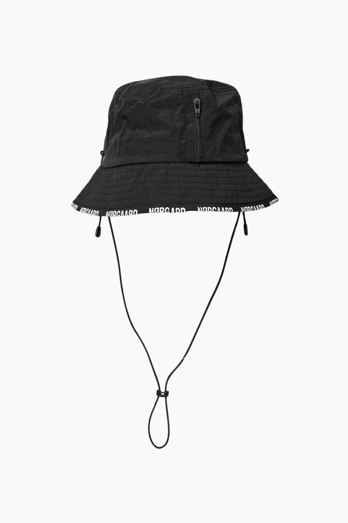 Sunny Line Bucket Hat - Jet Black - Mads Nørgaard