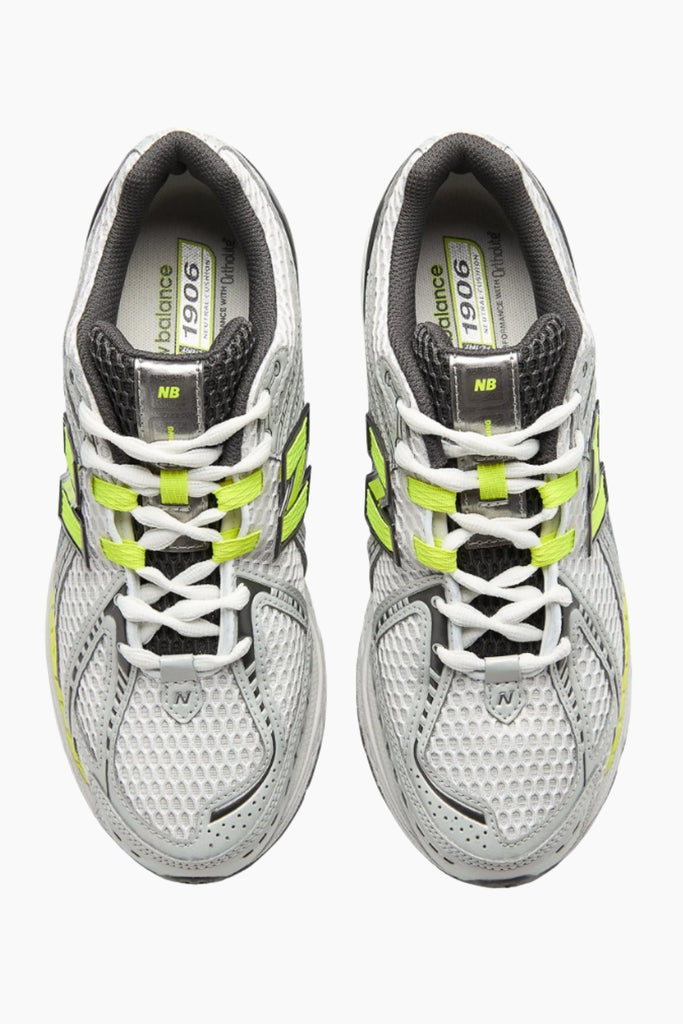 U190652H - Light Silver Metallic - New Balance